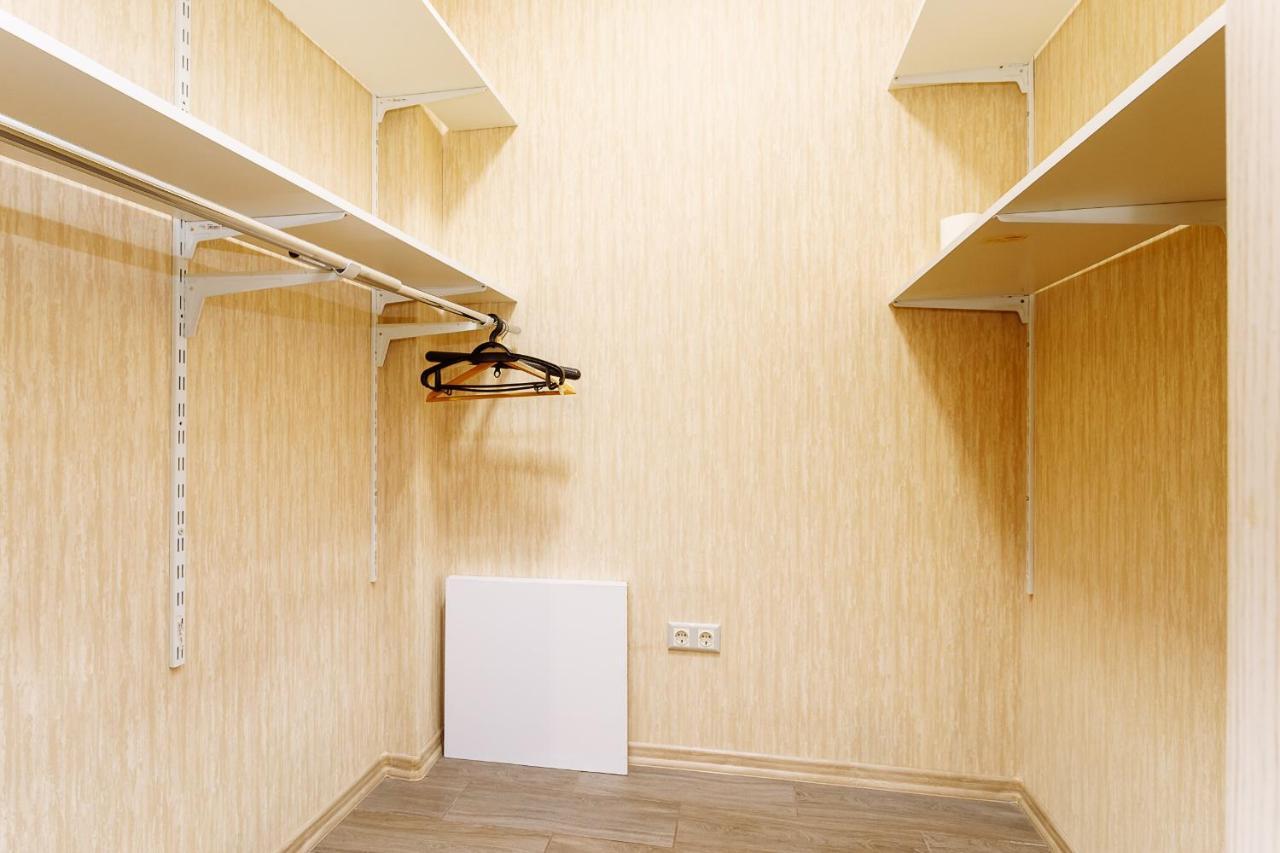 Apartament Confortabil In Centrul Orasului! キシナウ エクステリア 写真
