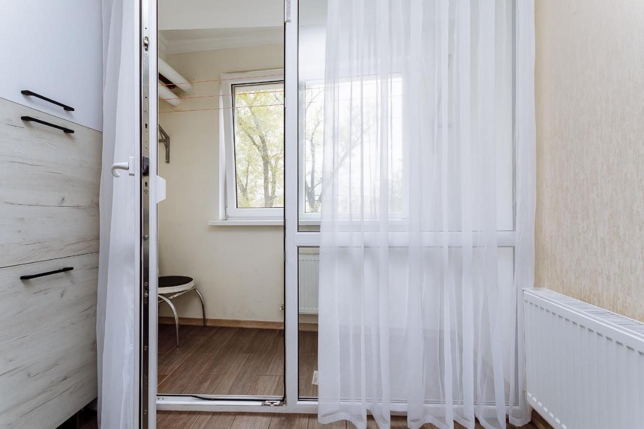 Apartament Confortabil In Centrul Orasului! キシナウ エクステリア 写真